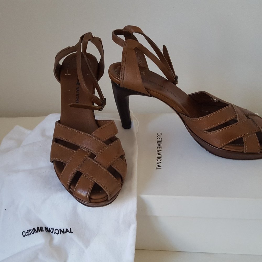 Costume National Light Brown Sandals; Size 7; Mini